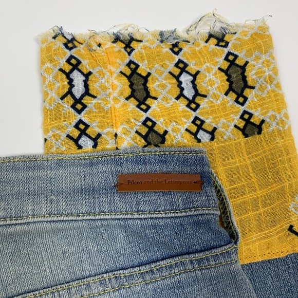 ANTHROPOLOGIE PILCRO HYPHEN JEANS - Picture 4 of 8